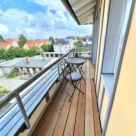 Wunderschoen-wohnen-im-apartment-rooftop